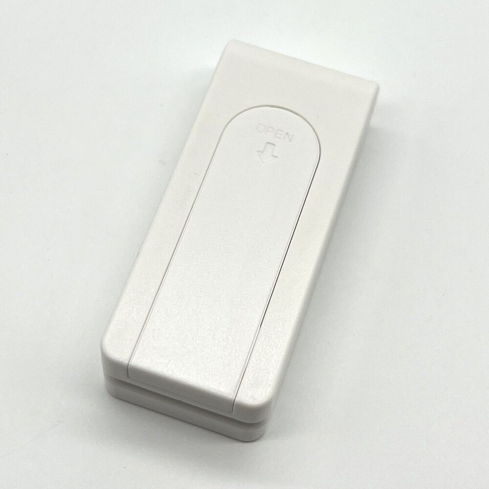 Zero Tolerance Rear Beauty Remote Control REPLACEMENT Controller - White - Picture 3 of 9